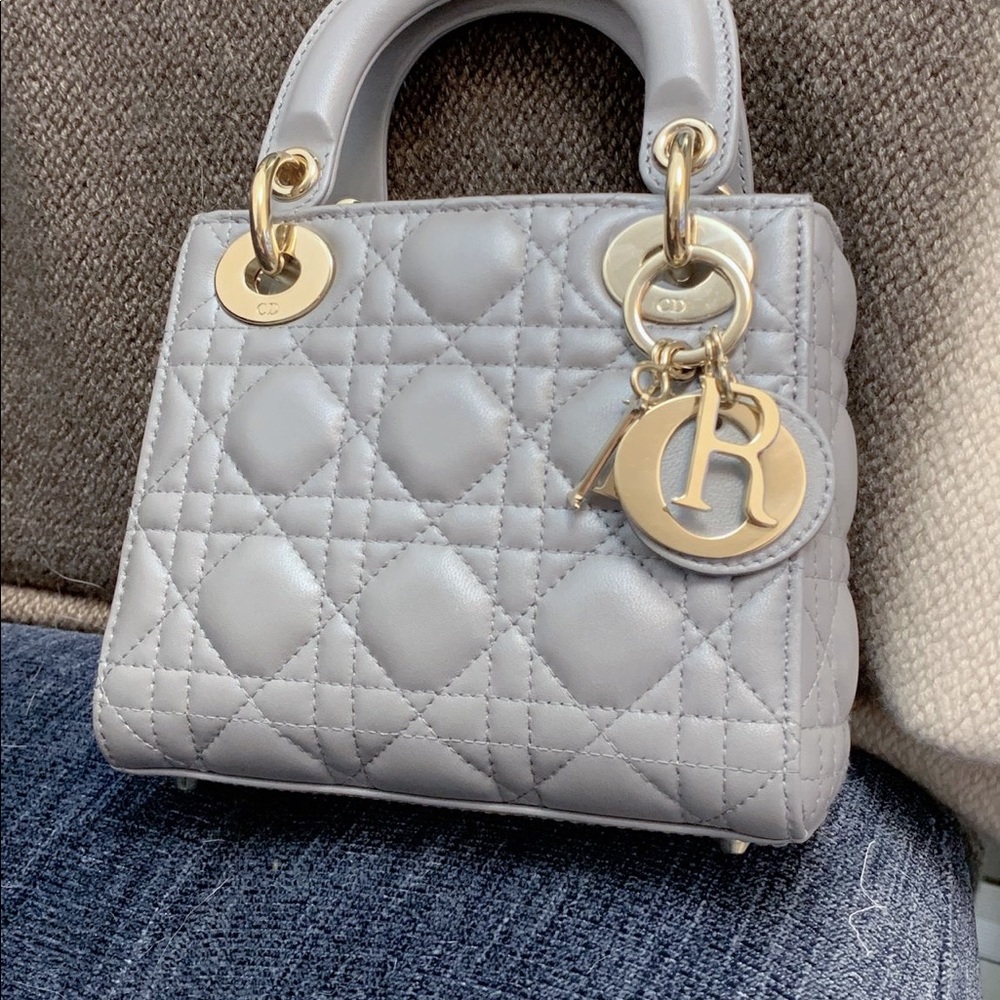 Lady Dior Mini - Opaline Grey Pearlescent - Picture 2 of 11